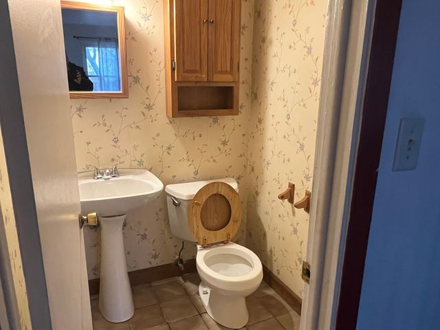 1795 Marquette Lane, Hoffman Estates, IL 60169