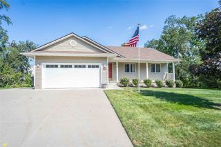 3017 Timber Hill Court, Des Moines, IA 50320