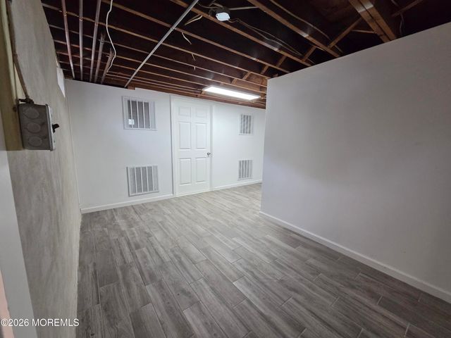 1 George Street 3, Jamesburg, NJ 08831