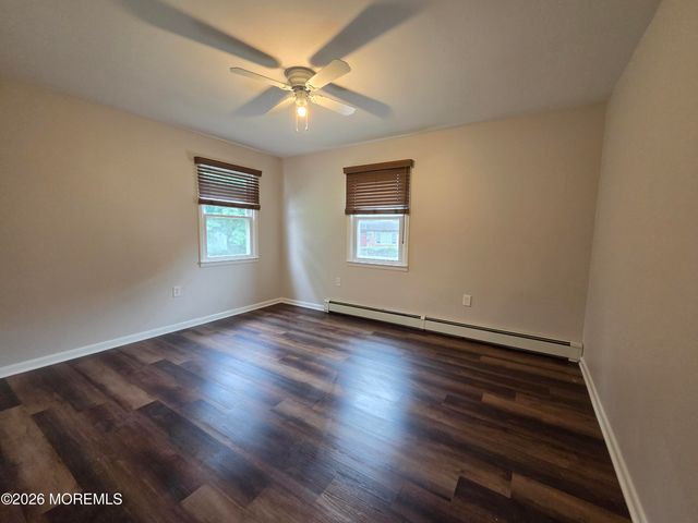1 George Street 3, Jamesburg, NJ 08831