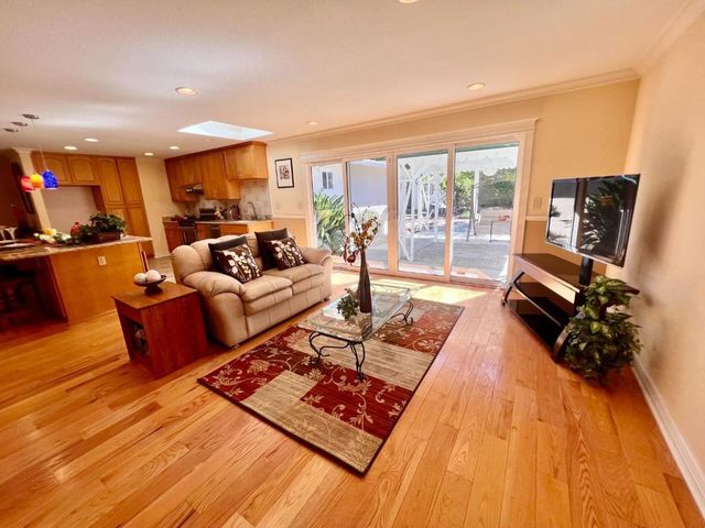 6374 Wisteria Way, San Jose, CA 95129
