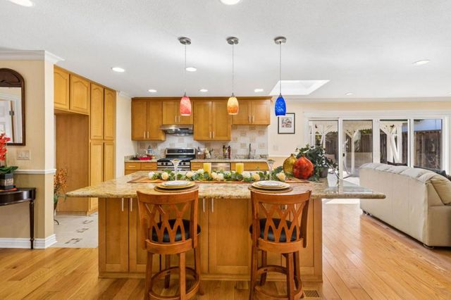 6374 Wisteria Way, San Jose, CA 95129