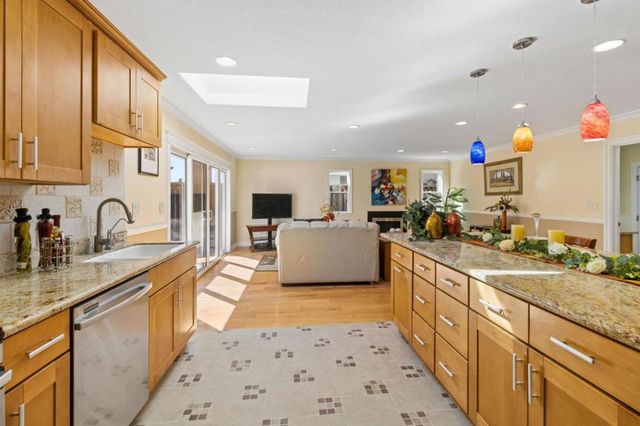 6374 Wisteria Way, San Jose, CA 95129