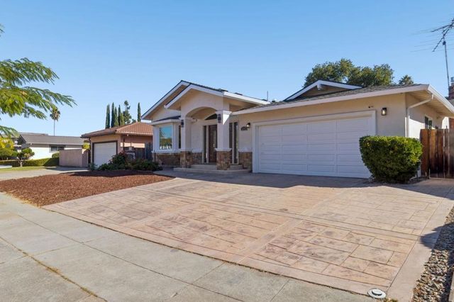 6374 Wisteria Way, San Jose, CA 95129