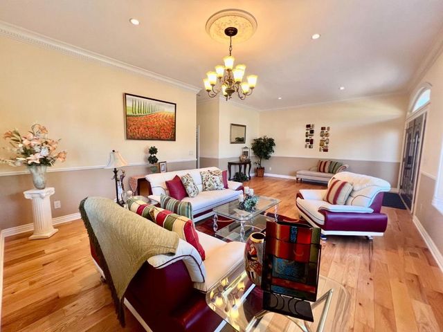 6374 Wisteria Way, San Jose, CA 95129