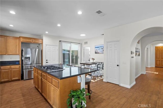 1744 Tamarron Dr, Corona, CA 92883