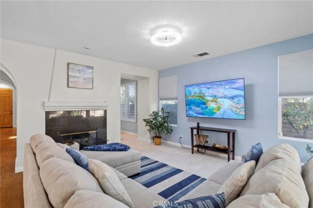 1744 Tamarron Dr, Corona, CA 92883