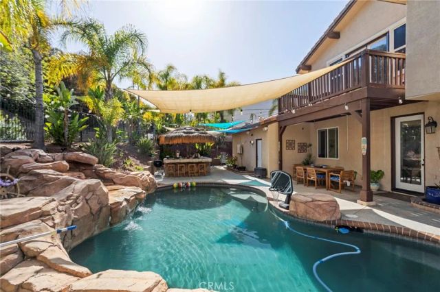 1744 Tamarron Dr, Corona, CA 92883