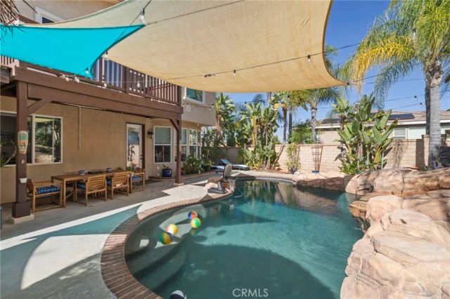 1744 Tamarron Dr, Corona, CA 92883