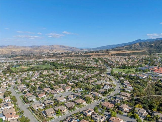 1744 Tamarron Dr, Corona, CA 92883