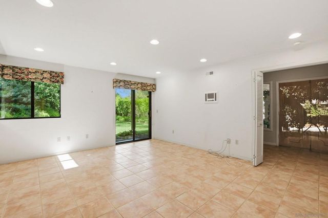 4412 Caminito Pintoresco, San Diego, CA 92108