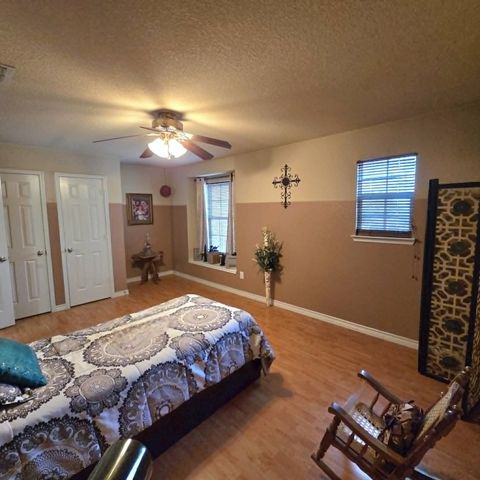 10000 Cougar Trail, Fort Worth, TX 76108