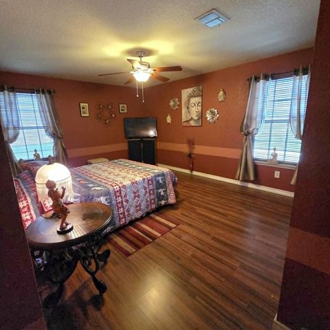 10000 Cougar Trail, Fort Worth, TX 76108