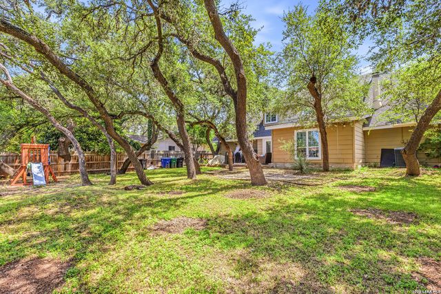 8803 PERTSHIRE ST, San Antonio, TX 78254