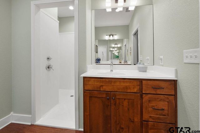 2342 W FM 16 W, Tyler, TX 75706