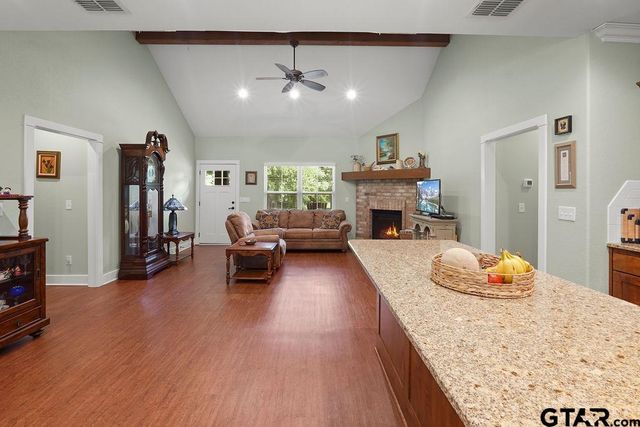 2342 W FM 16 W, Tyler, TX 75706