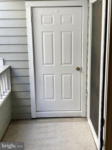 13085 AUTUMN WOODS WAY #204, Fairfax, VA 22033