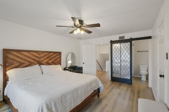 11550 Chimney Rock Unit 400 Road, Houston, TX 77035