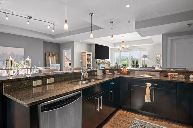 4 Cherokee Boulevard 405, Chattanooga, TN 37405