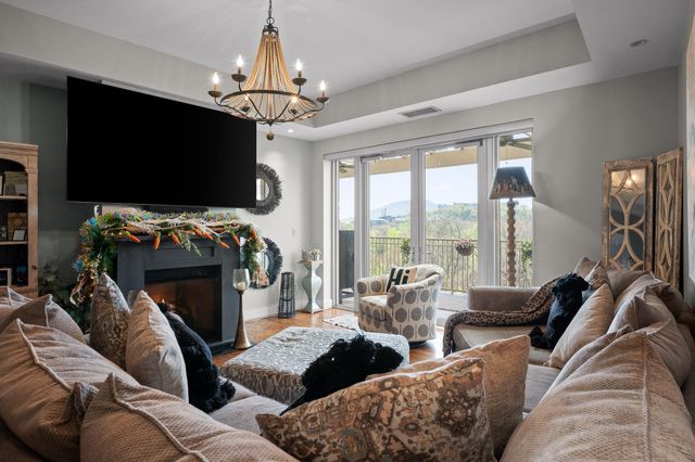 4 Cherokee Boulevard 405, Chattanooga, TN 37405