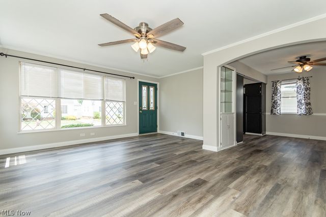 1565 Douglas Road, Wickliffe, OH 44092