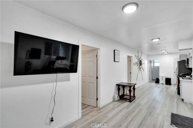 6413 S Vermont, Los Angeles, CA 90044