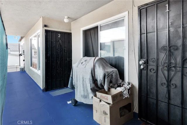 6413 S Vermont, Los Angeles, CA 90044