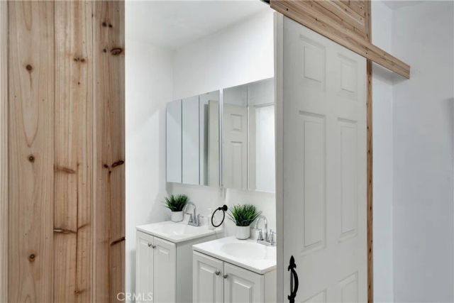 6413 S Vermont, Los Angeles, CA 90044