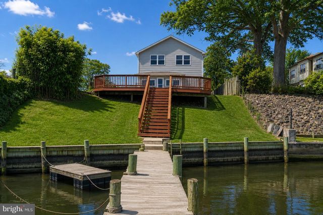 215 NANTICOKE RD, Essex, MD 21221
