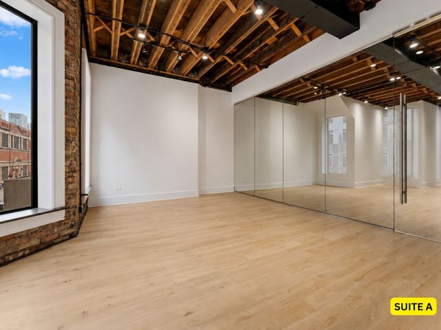 22 W Ontario Street 300-A, Chicago, IL 60654