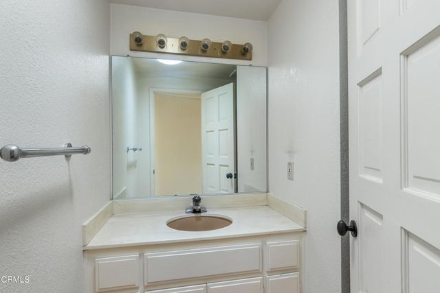 6 E Constance Avenue, Santa Barbara, CA 93105