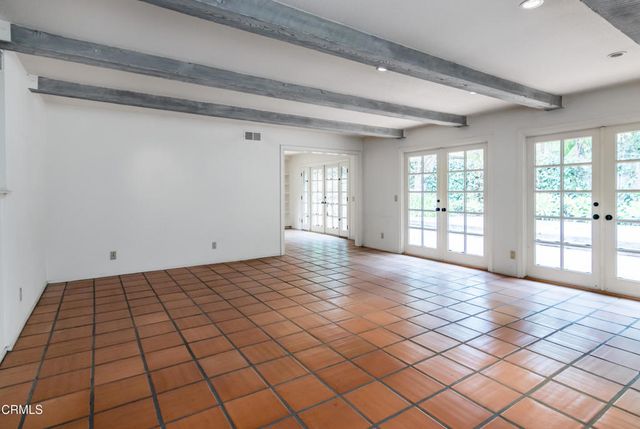6 E Constance Avenue, Santa Barbara, CA 93105