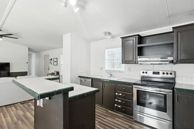 183 Blanket Flower DR, Bastrop, TX 78602