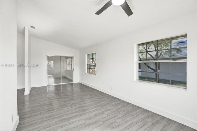 5287 Tiffany Anne Cir, West Palm Beach, FL 33417