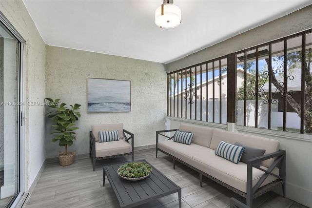 5287 Tiffany Anne Cir, West Palm Beach, FL 33417