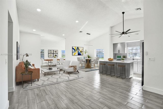 5287 Tiffany Anne Cir, West Palm Beach, FL 33417