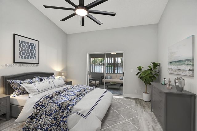5287 Tiffany Anne Cir, West Palm Beach, FL 33417