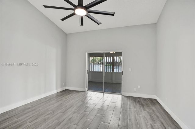5287 Tiffany Anne Cir, West Palm Beach, FL 33417