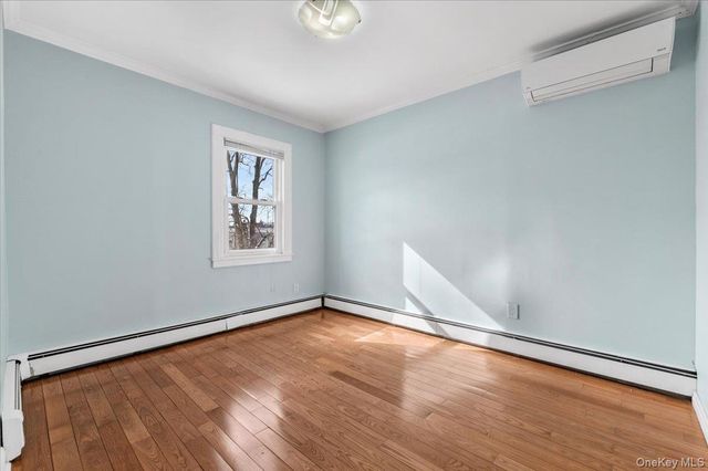 4316 249th Street, Little Neck, NY 11363