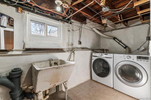 4316 249th Street, Little Neck, NY 11363