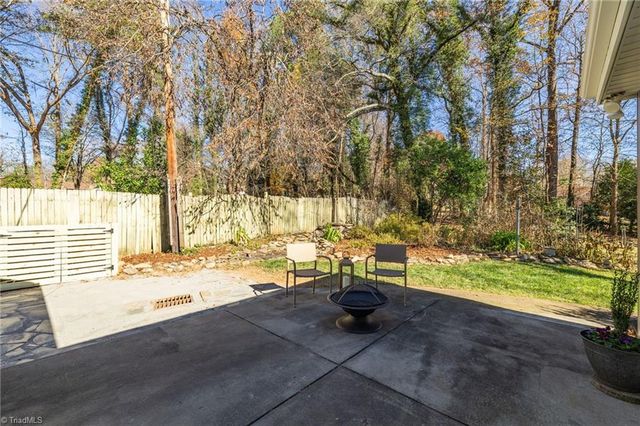 1120 Rustic Road, Greensboro, NC 27410