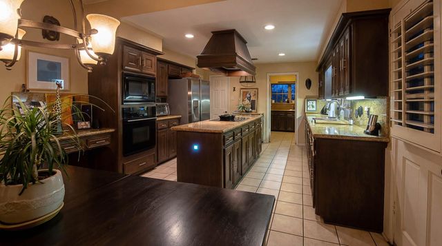 16214 Sir William Drive, Spring, TX 77379