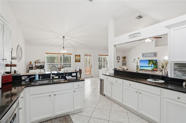 3310 NW 5th TER, Cape Coral, FL 33993