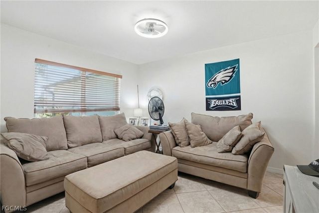 3310 NW 5th TER, Cape Coral, FL 33993