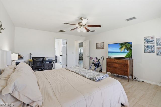 3310 NW 5th TER, Cape Coral, FL 33993