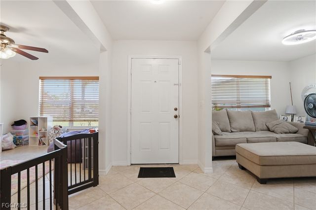 3310 NW 5th TER, Cape Coral, FL 33993