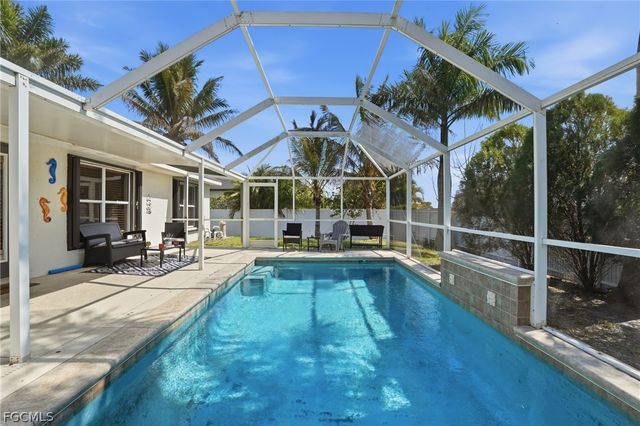 3310 NW 5th TER, Cape Coral, FL 33993