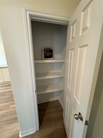 17706 Cedar Crest Drive, Conroe, TX 77306