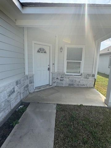17706 Cedar Crest Drive, Conroe, TX 77306