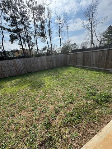 17706 Cedar Crest Drive, Conroe, TX 77306